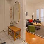 Central&cozy Balcony!3bdr 2bth * Budapešť